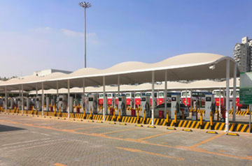 睦邻共生，，，，，，点亮绿色未来